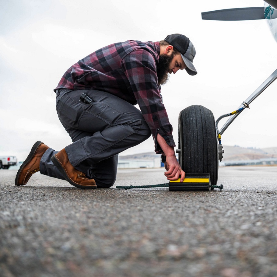 Danner Bull Run Moc Toe 8 Tobacco Wedge
