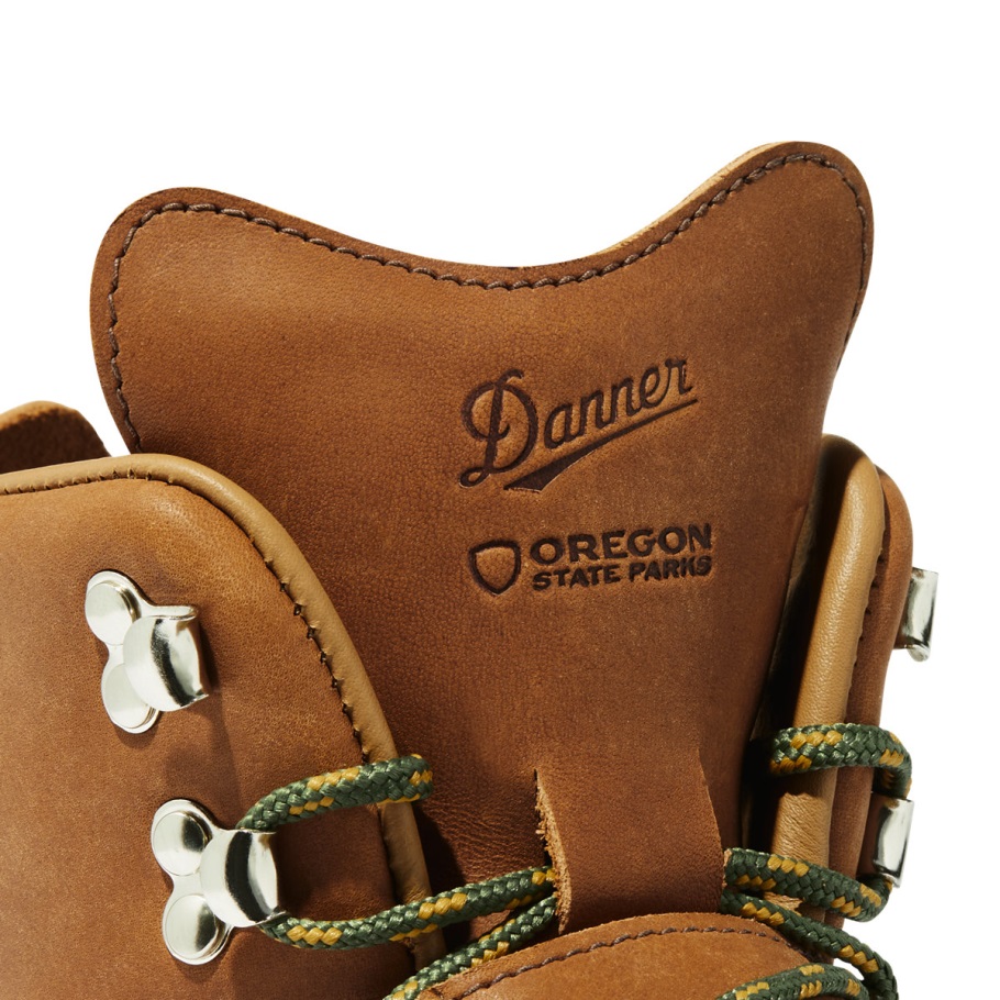 Danner Mountain Light OR State Parks Centennial