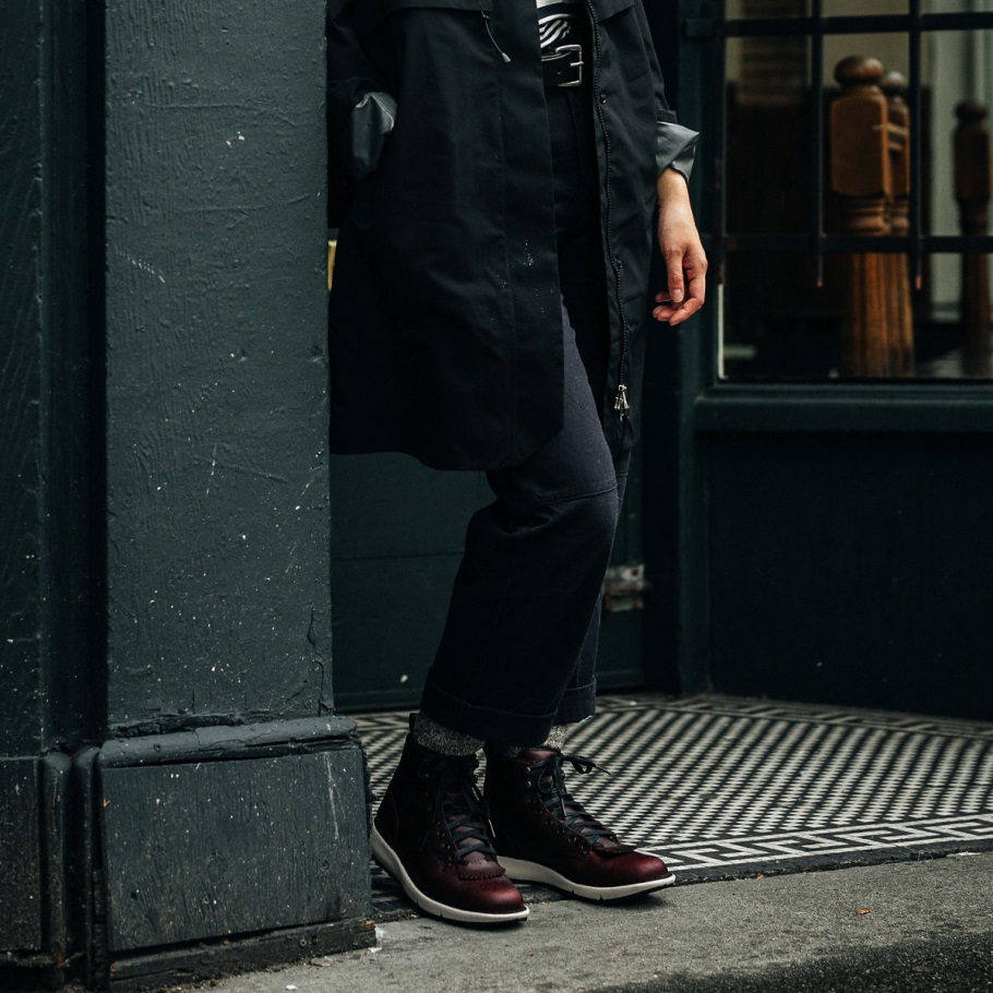 Danner Women's Logger 917 Port