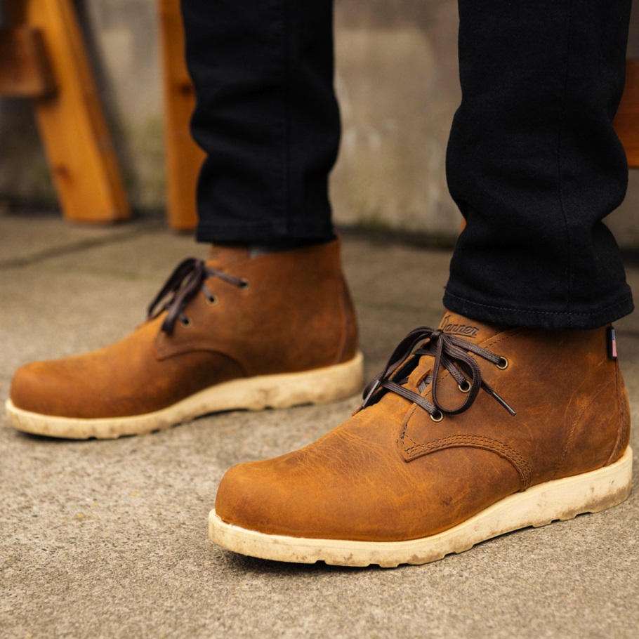 Pine Grove Chukka Roasted Pecan Danner